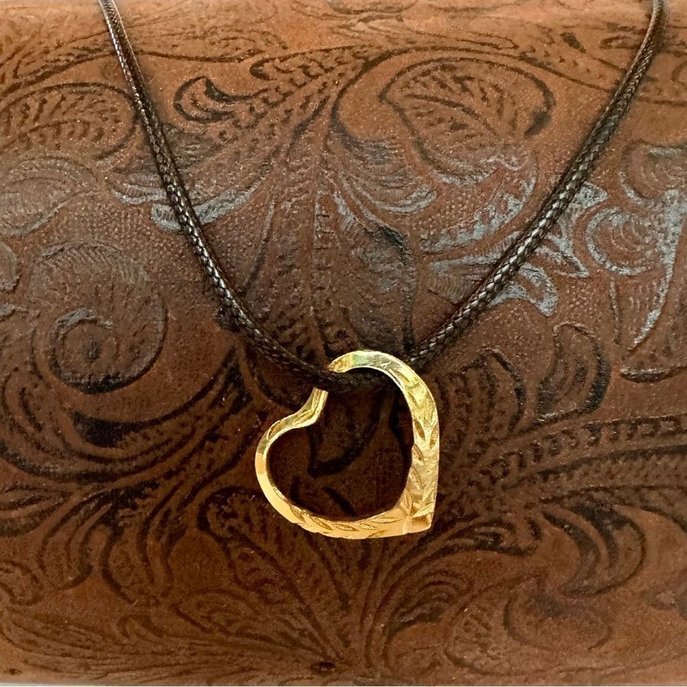 Floating Gold plated Heart Pendant Necklace